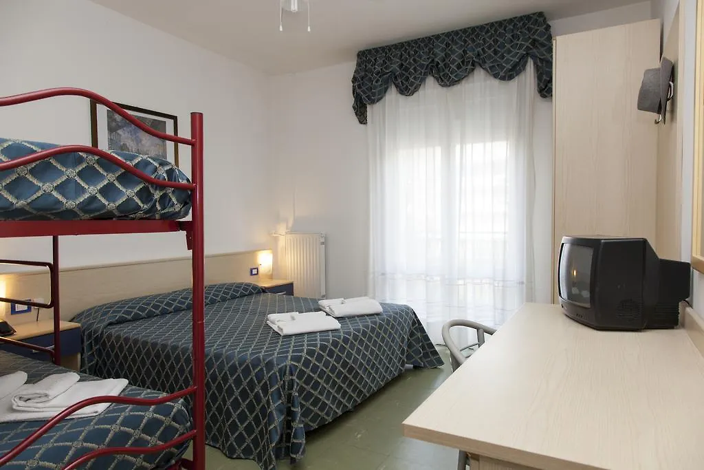 Hotel Oceanic-1