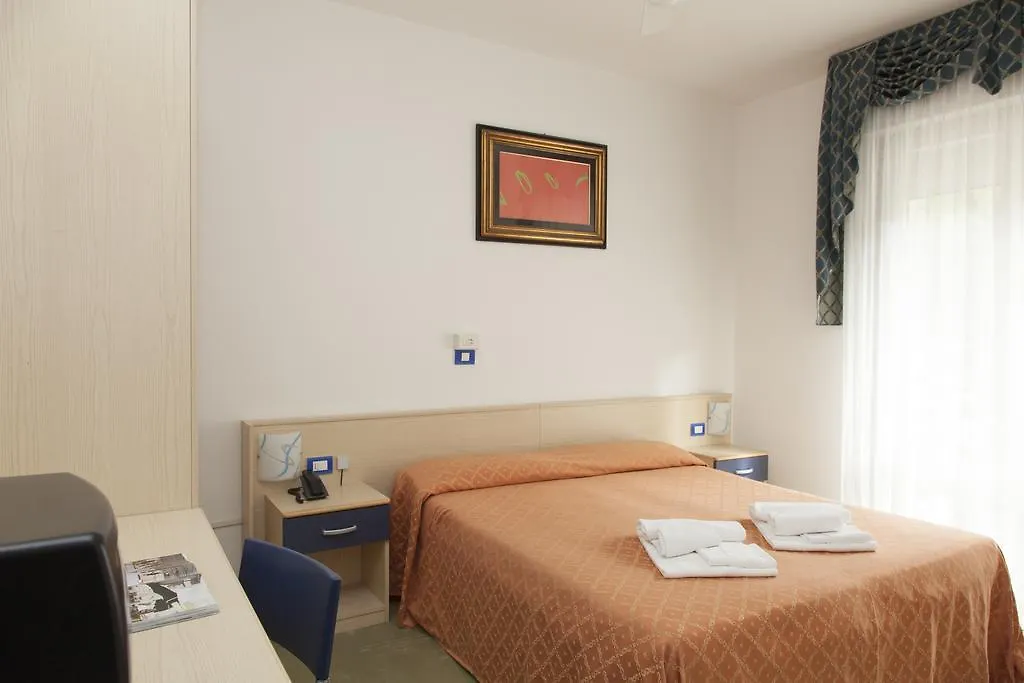 Hotel Oceanic-1